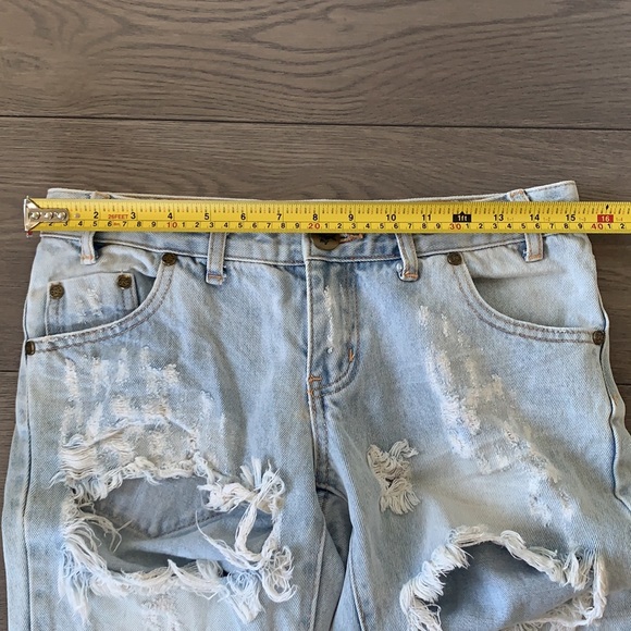 One Teaspoon distressed denim Capri pants size 26 - Picture 12 of 14